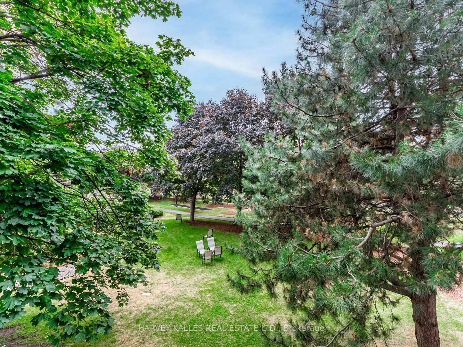Photo 26 of Unit 211, 7 Townsgate Drive, Vaughan, Crestwood-Springfarm-Yorkhill — HOMEH
