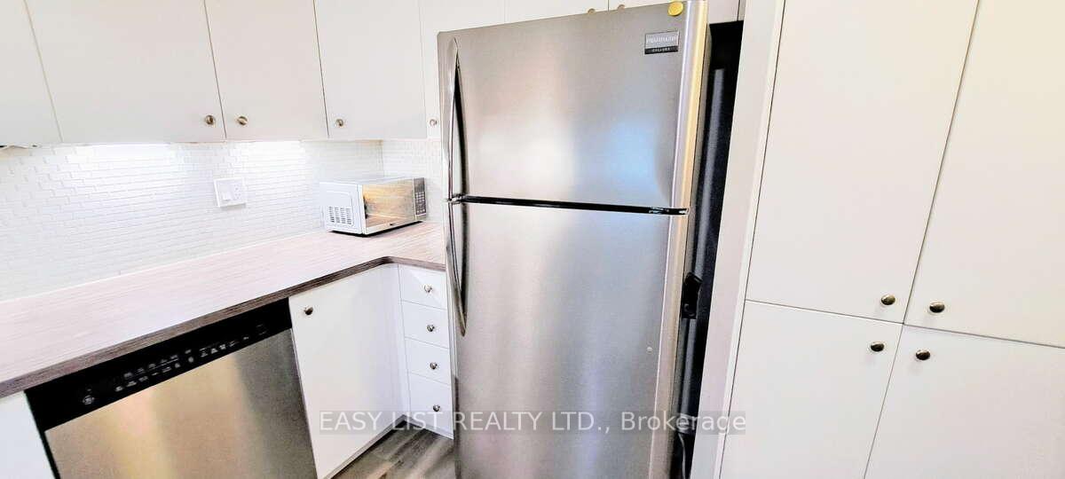 Photo 11 of Unit 401, 373 Laurier Avenue E, Ottawa, Sandy Hill — HOMEH