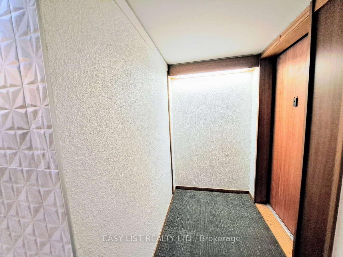 Photo 23 of Unit 401, 373 Laurier Avenue E, Ottawa, Sandy Hill — HOMEH