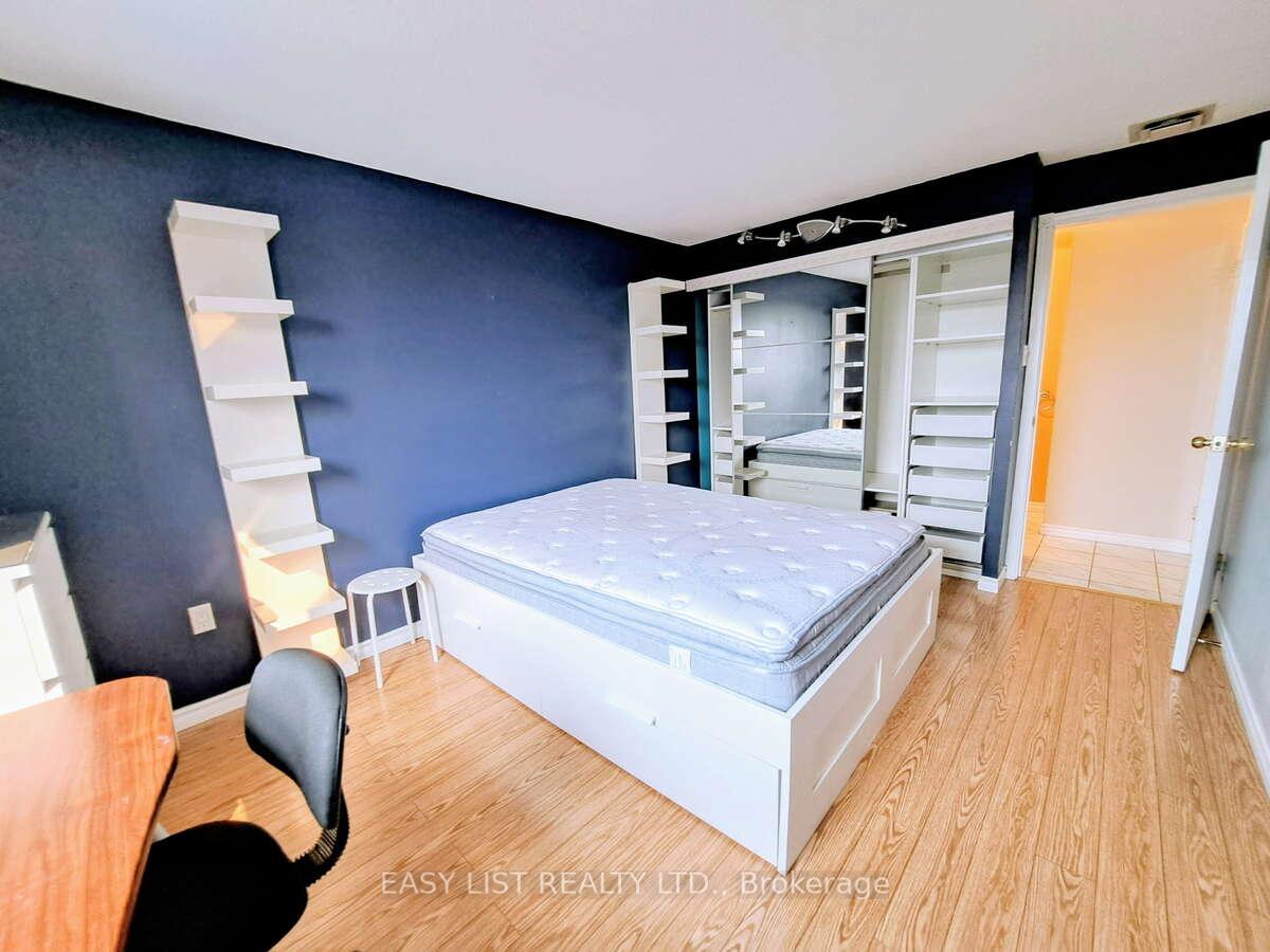 Photo 34 of Unit 401, 373 Laurier Avenue E, Ottawa, Sandy Hill — HOMEH