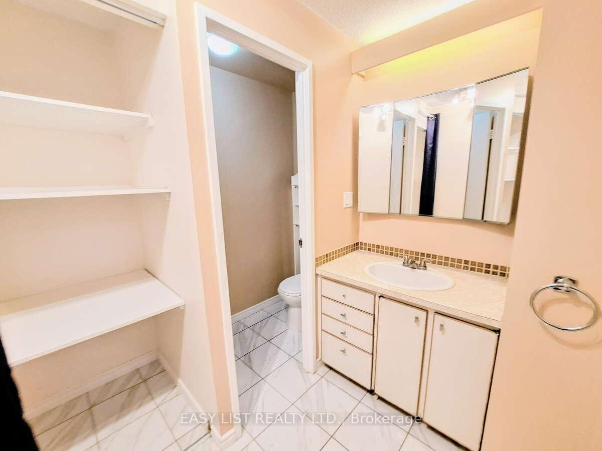 Photo 35 of Unit 401, 373 Laurier Avenue E, Ottawa, Sandy Hill — HOMEH