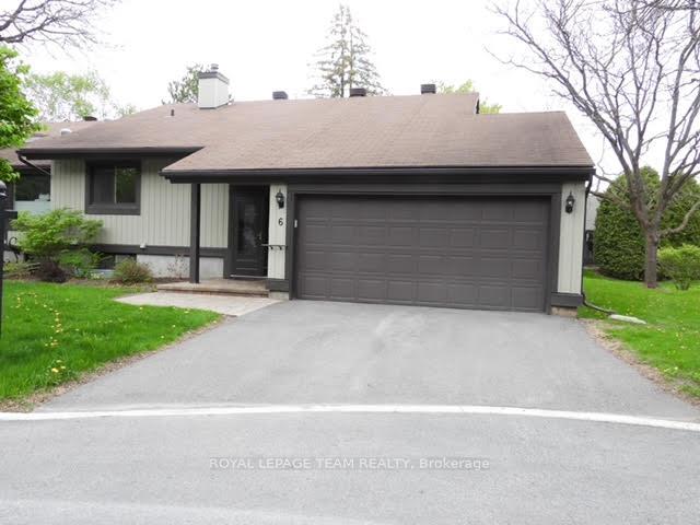 Front of 6 Meadowmist Court