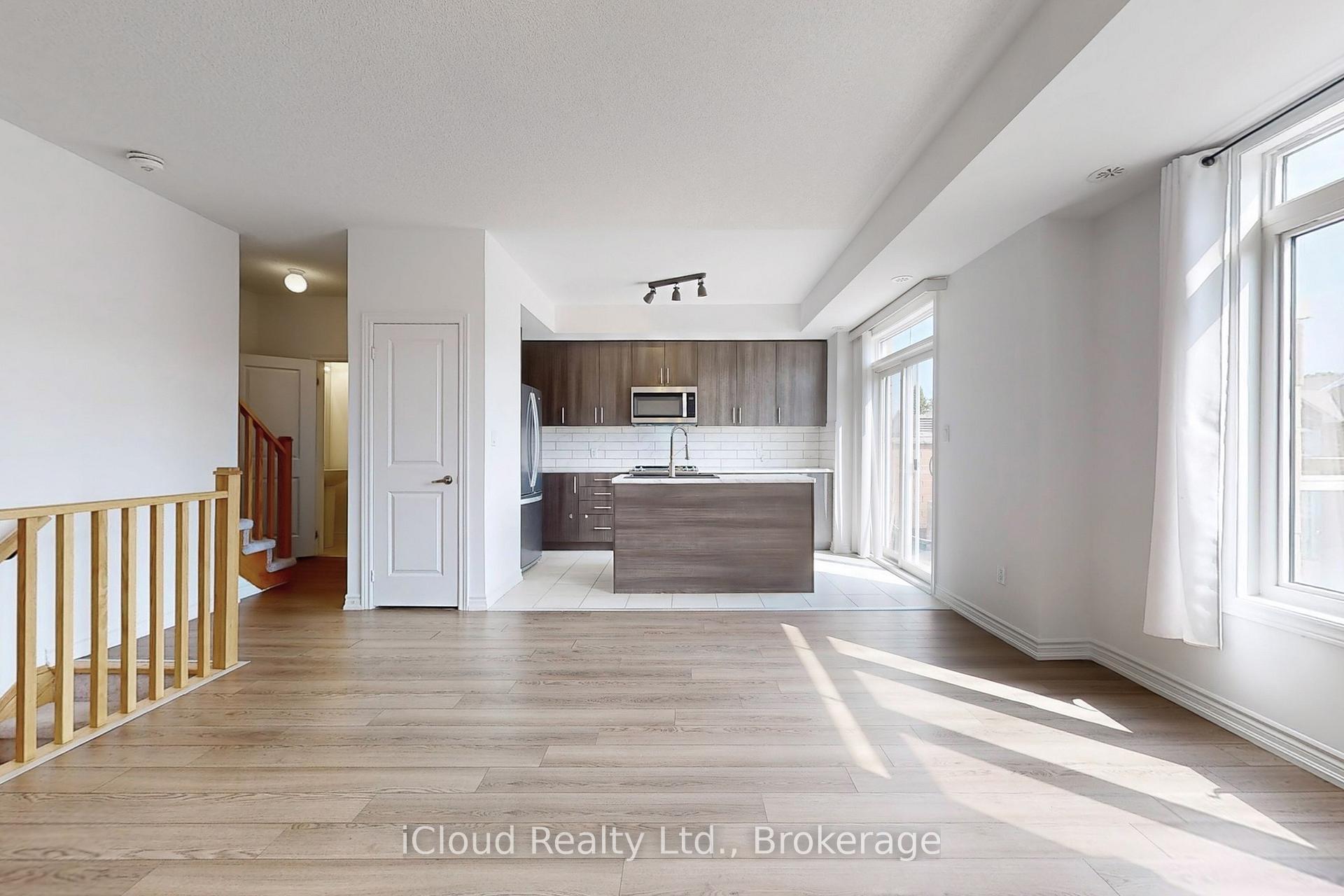 Photo 9 of 2730 William Jackson Drive, Pickering, Duffin Heights — HOMEH