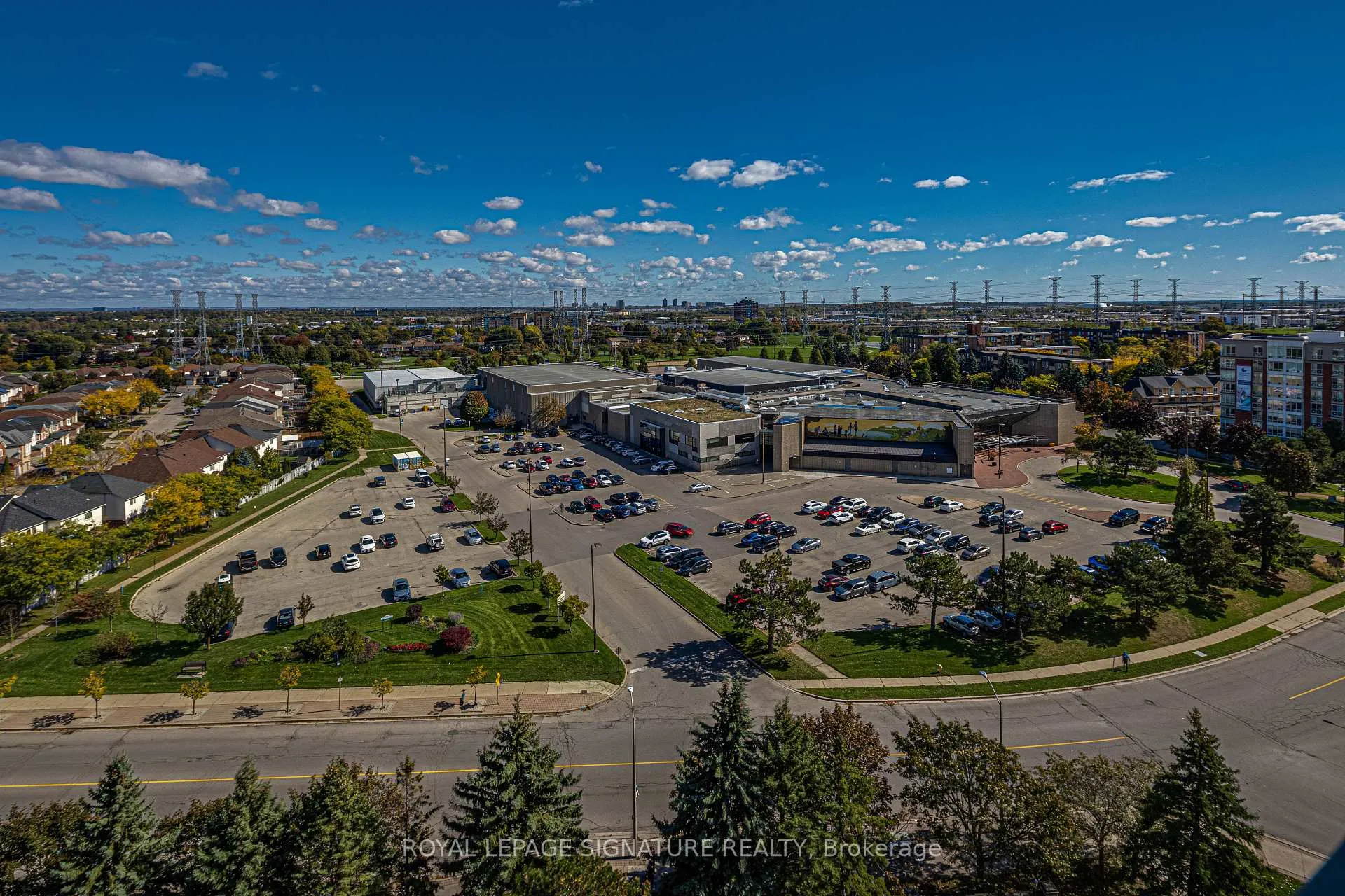 Photo 23 of Unit 1419, 1880 Valley Farm Road, Pickering, Town Centre — HOMEH
