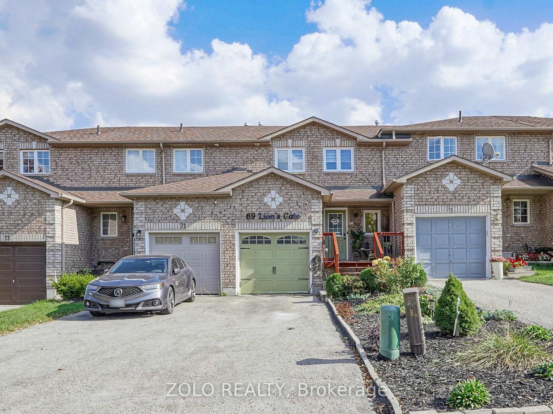 Photo 1 of 69 Lion's Gate Boulevard, Barrie, Little Lake — HOMEH