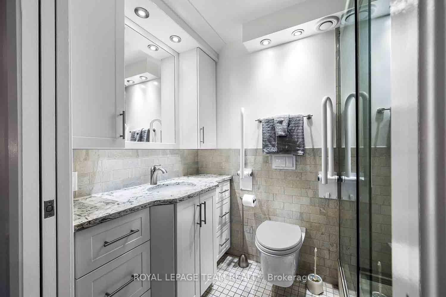 Photo 49 of Unit 207, 151 Bay Street, Ottawa, Ottawa Centre — HOMEH