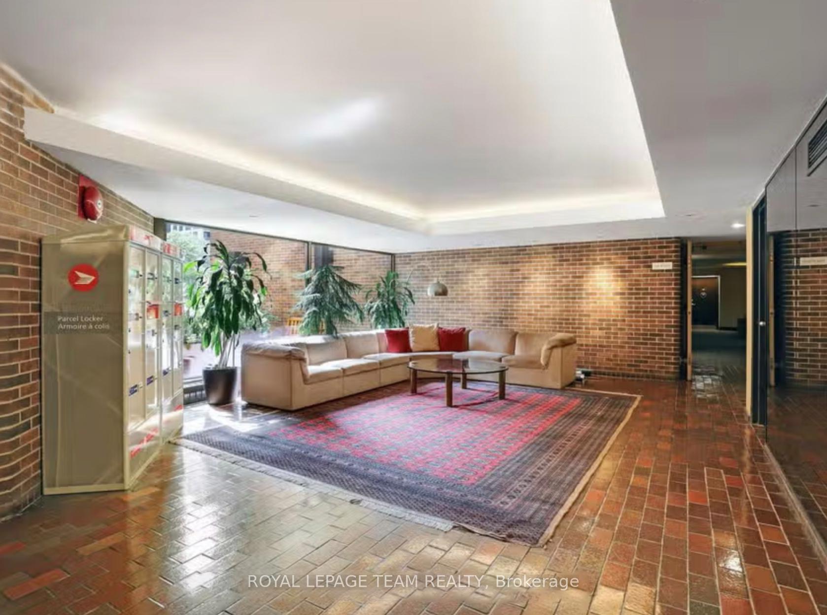 Photo 25 of Unit 207, 151 Bay Street, Ottawa, Ottawa Centre — HOMEH