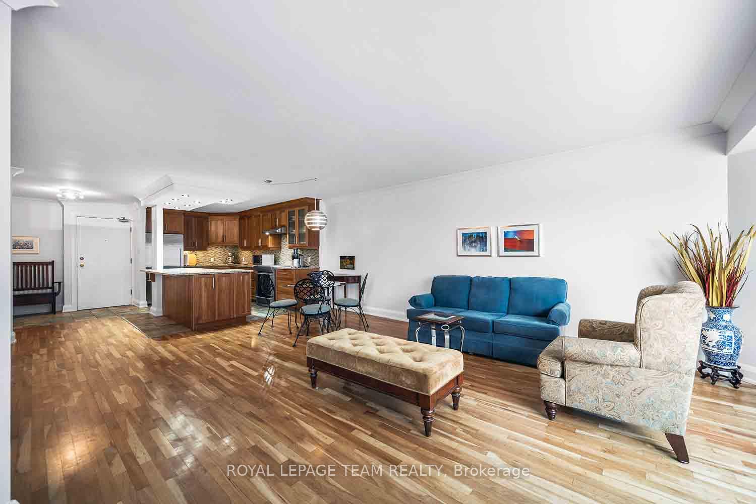 Photo 30 of Unit 207, 151 Bay Street, Ottawa, Ottawa Centre — HOMEH