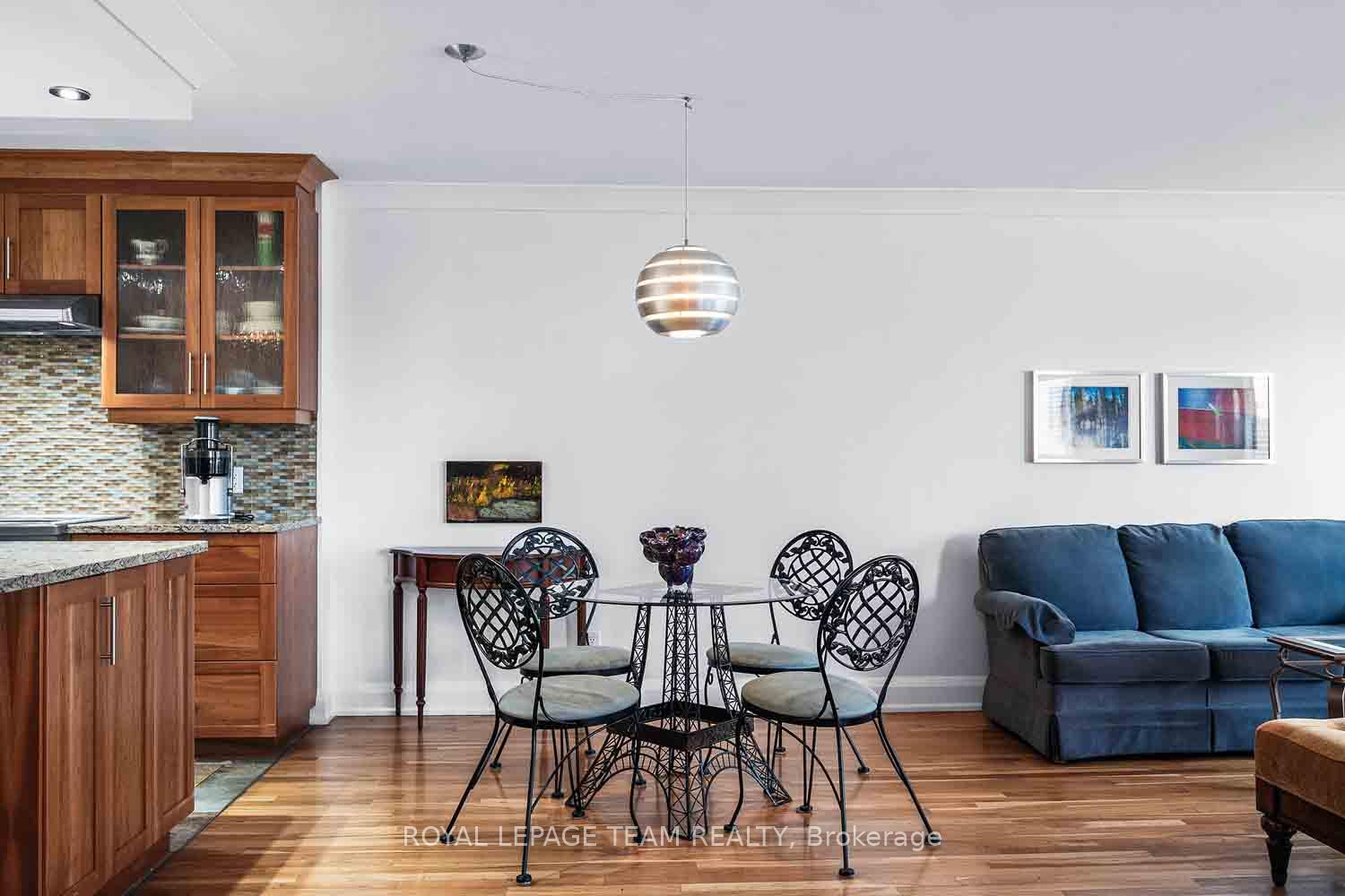 Photo 34 of Unit 207, 151 Bay Street, Ottawa, Ottawa Centre — HOMEH