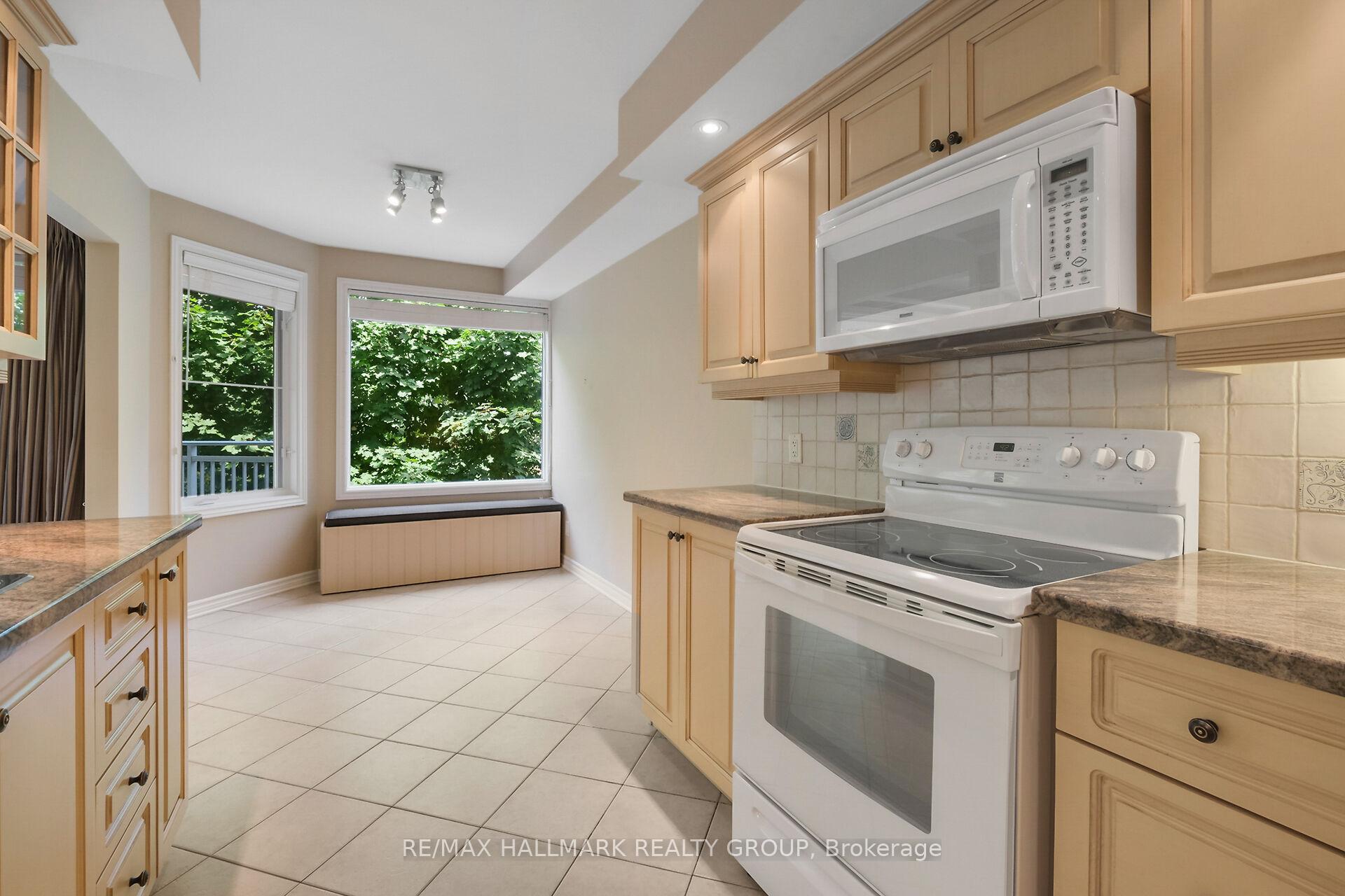 Photo 63 of Unit 1A, 131 Robson Court, Ottawa, Kanata - Kanata Lakes/Heritage Hills — HOMEH