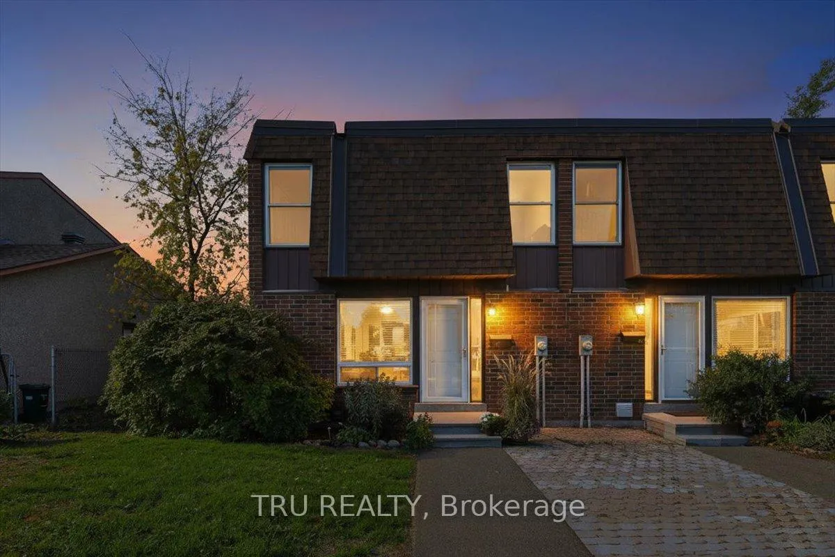 Photo 1 of Unit 302, 2290 Cotters Crescent, Ottawa, Windsor Park Village — HOMEH