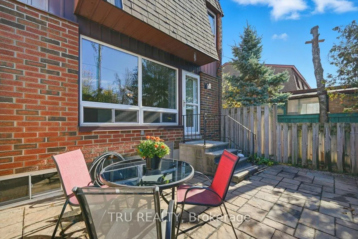 Photo 27 of Unit 302, 2290 Cotters Crescent, Ottawa, Windsor Park Village — HOMEH
