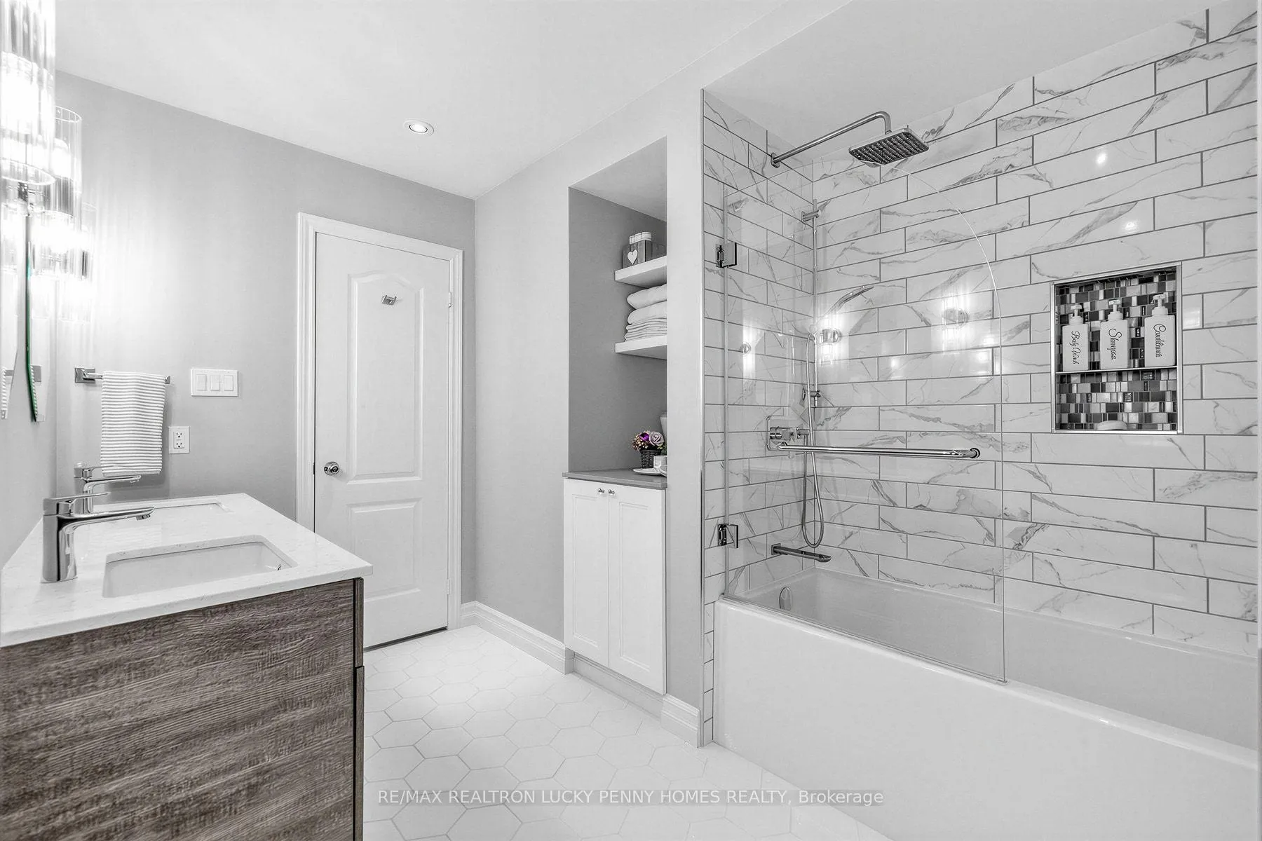 Photo 33 of 29 Cornell Common Road, Markham, Cornell — HOMEH