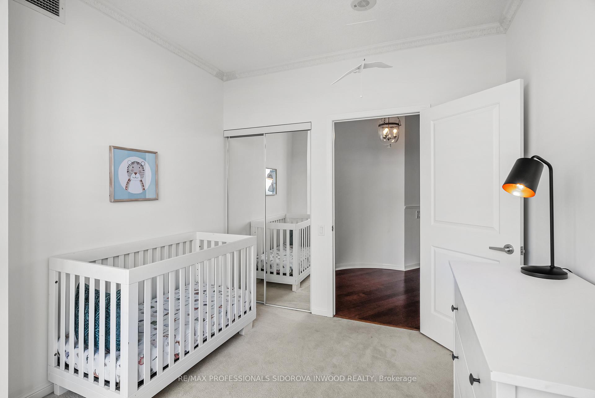 Photo 9 of Unit 2005, 15 Windermere Avenue, Toronto, High Park-Swansea — HOMEH