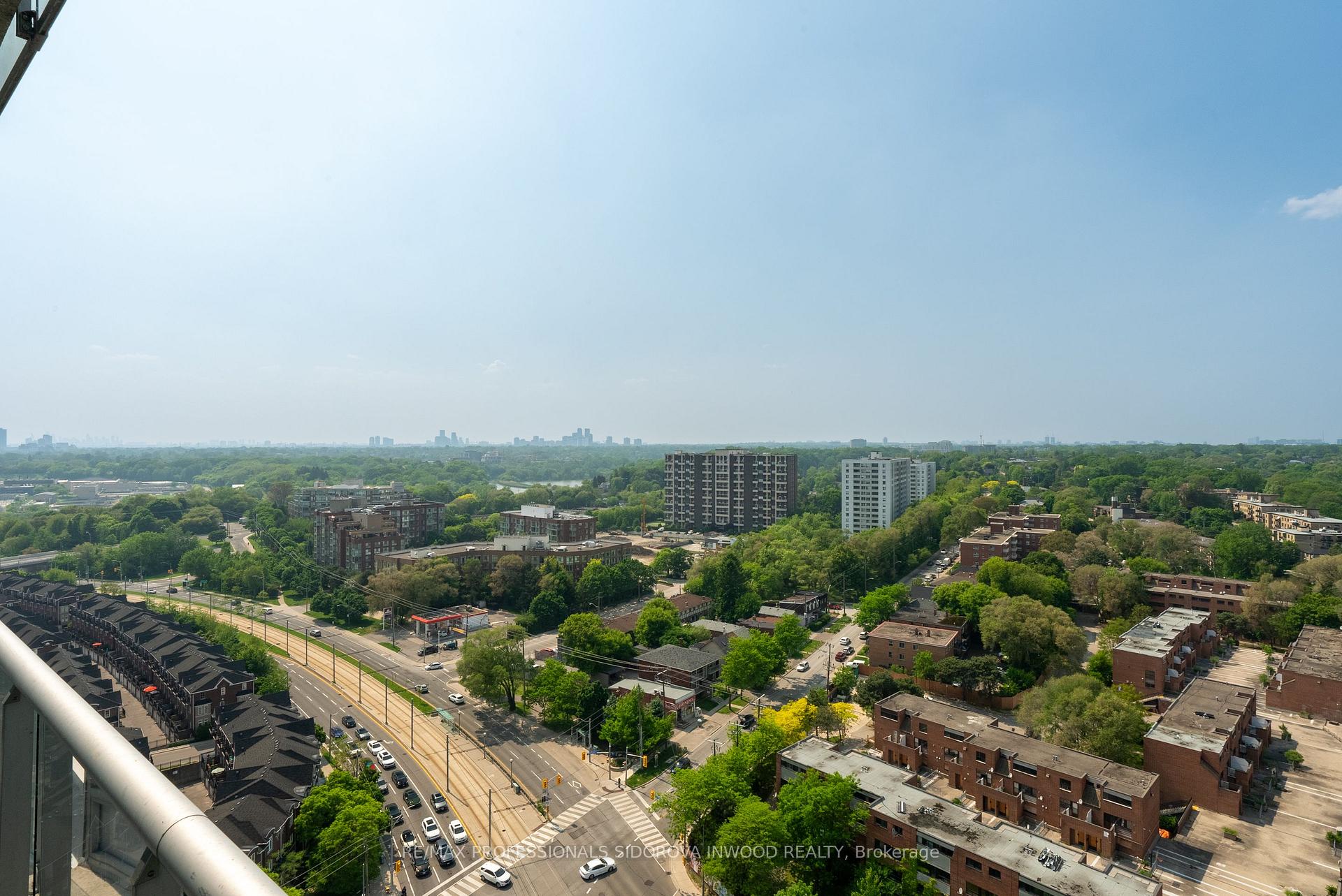 Photo 24 of Unit 2005, 15 Windermere Avenue, Toronto, High Park-Swansea — HOMEH