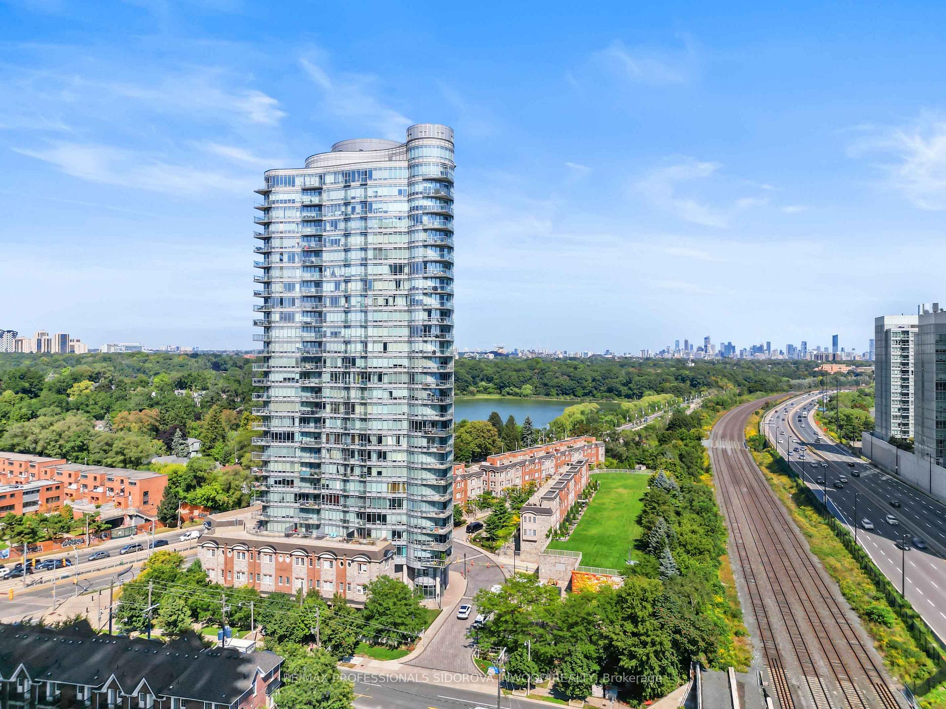 Photo 31 of Unit 2005, 15 Windermere Avenue, Toronto, High Park-Swansea — HOMEH