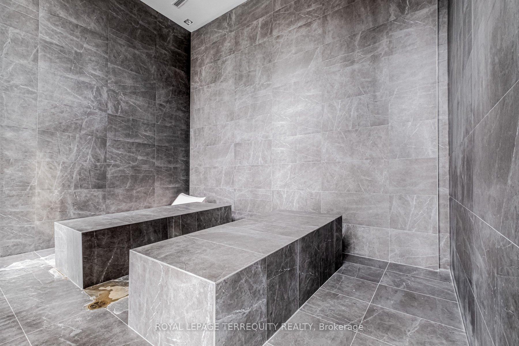 Photo 19 of Unit 4209, 161 Roehampton Avenue, Toronto, Mount Pleasant West — HOMEH