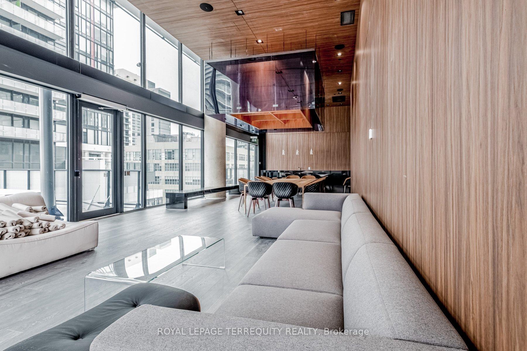 Photo 21 of Unit 4209, 161 Roehampton Avenue, Toronto, Mount Pleasant West — HOMEH