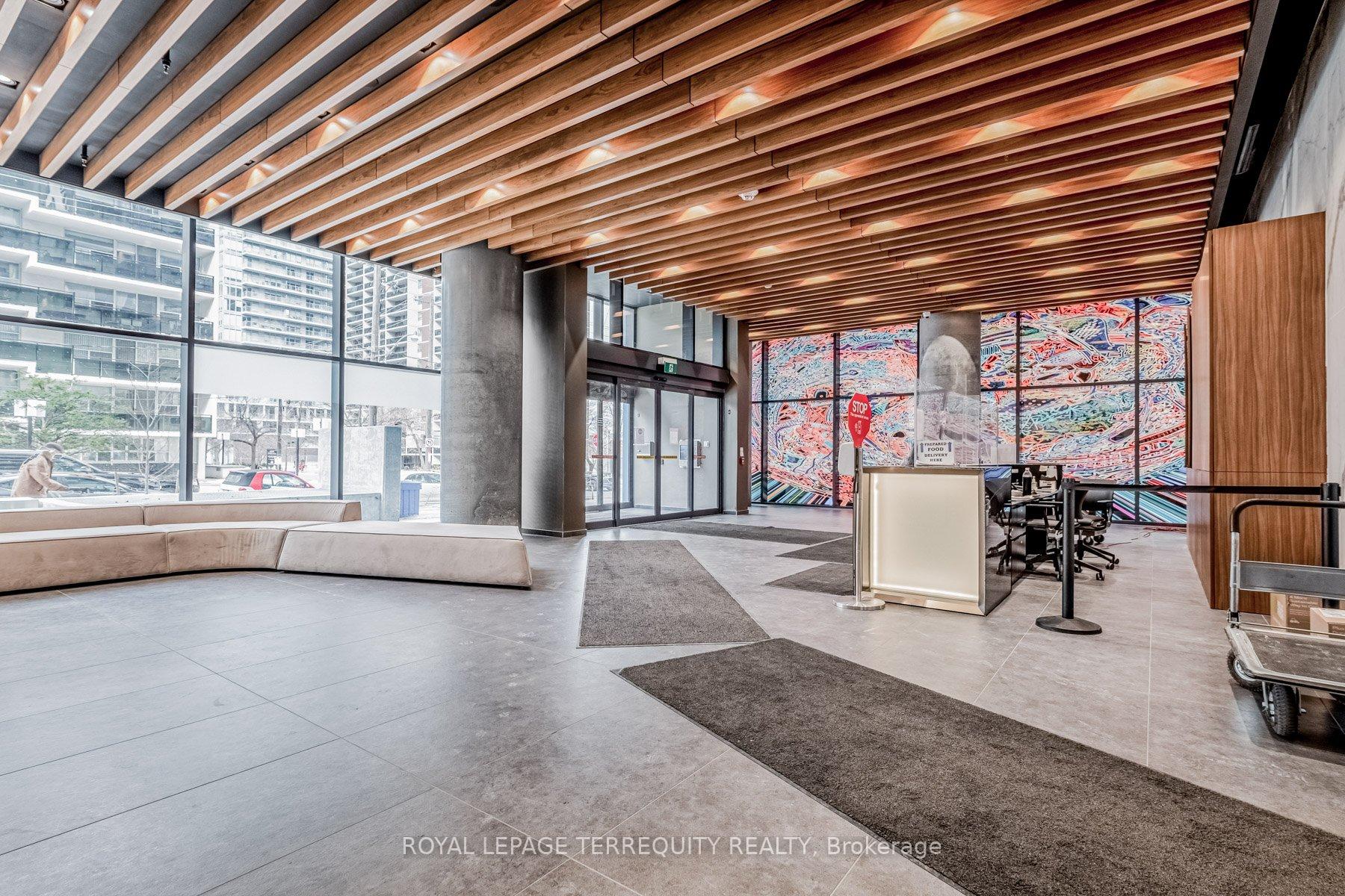 Photo 22 of Unit 4209, 161 Roehampton Avenue, Toronto, Mount Pleasant West — HOMEH