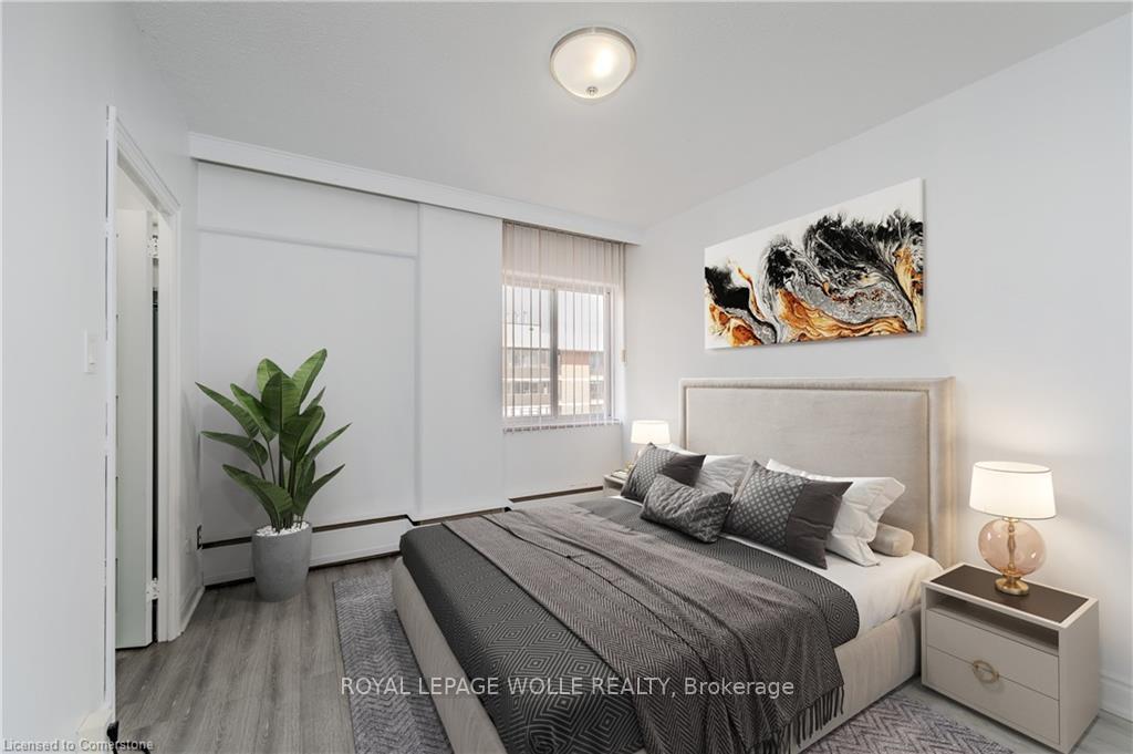Photo 10 of Unit 708, 45 Westmount Road N, Waterloo, Victoria Hills — HOMEH