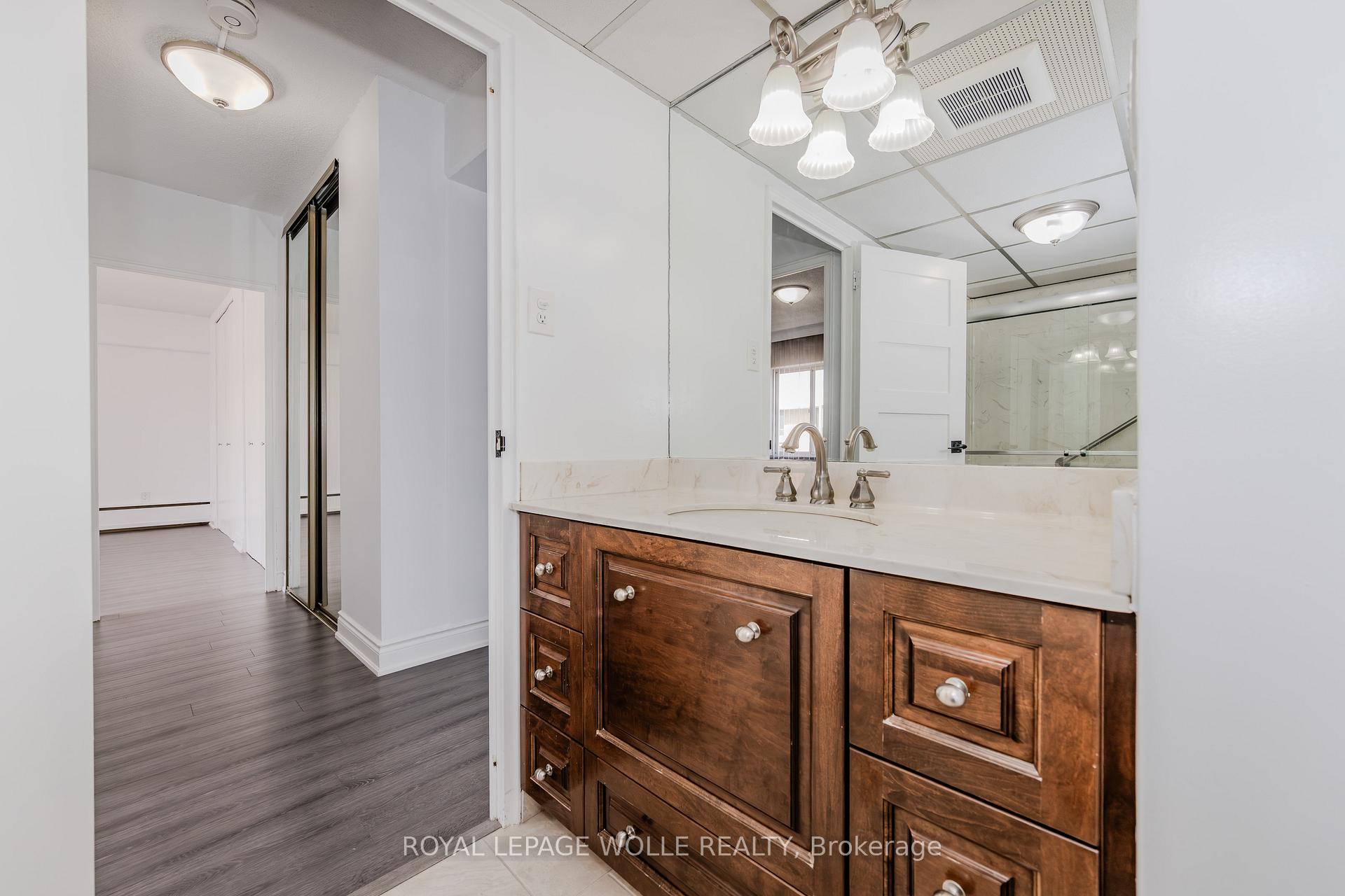 Photo 11 of Unit 708, 45 Westmount Road N, Waterloo, Victoria Hills — HOMEH