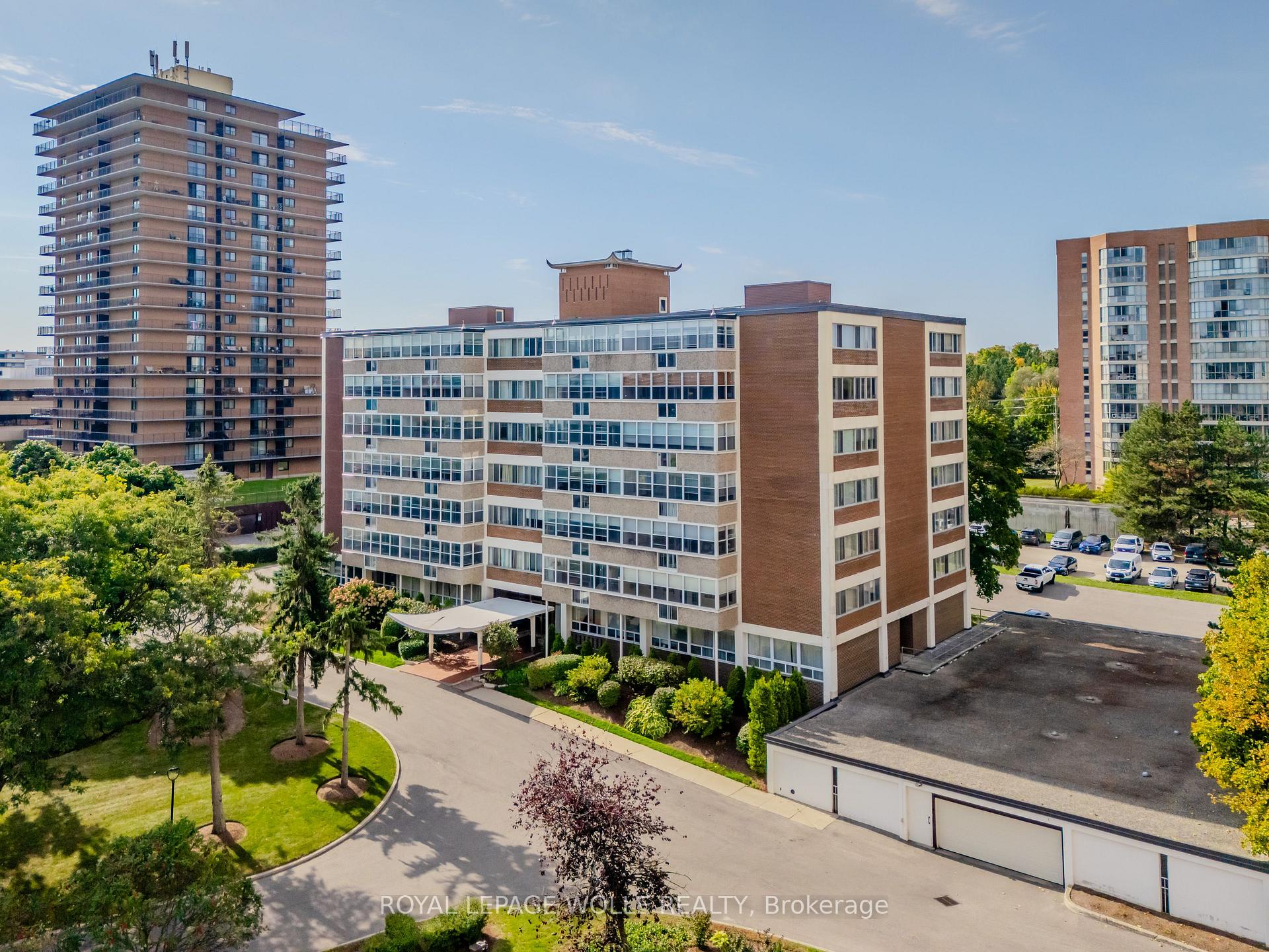 Photo 15 of Unit 708, 45 Westmount Road N, Waterloo, Victoria Hills — HOMEH