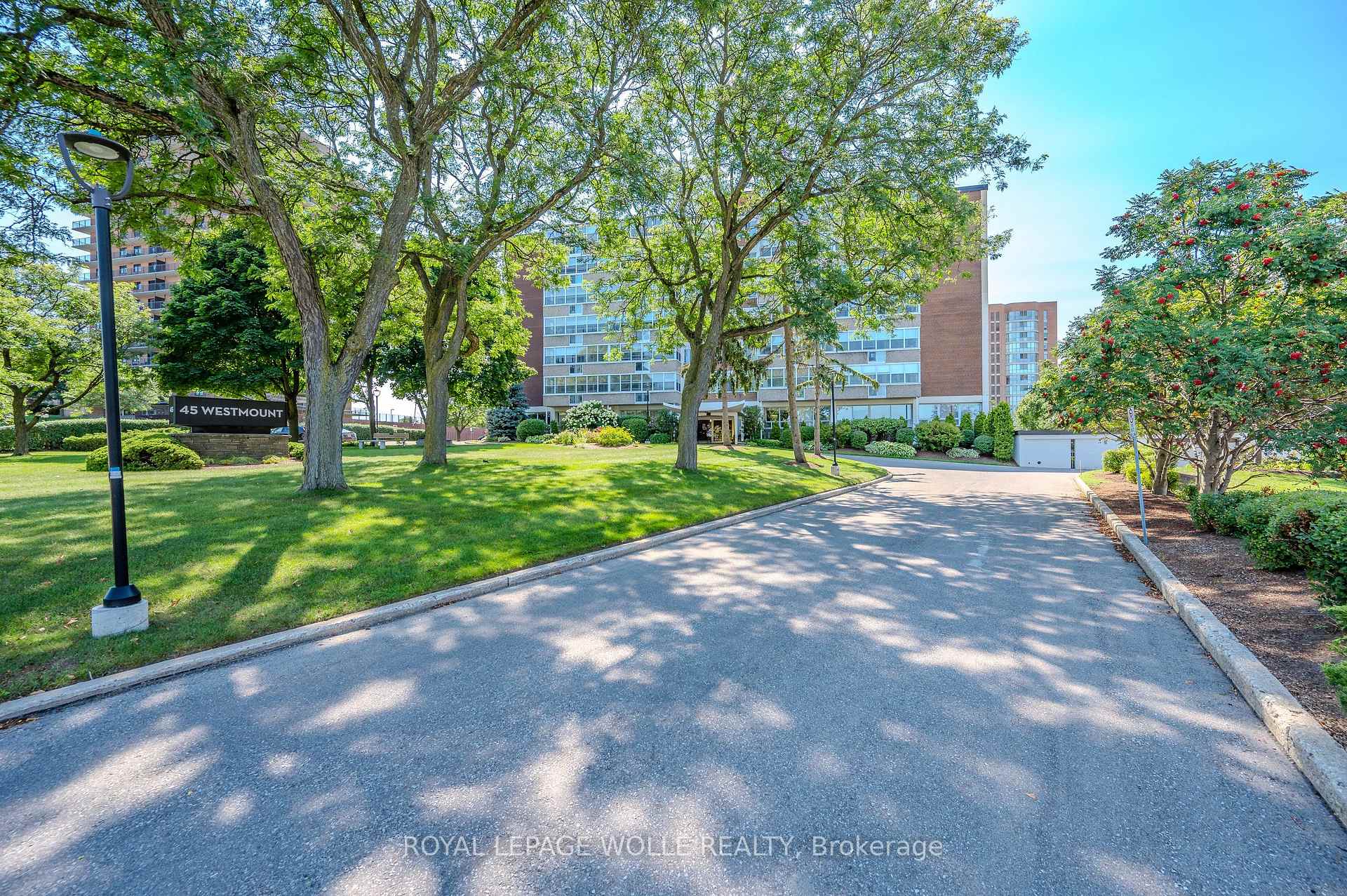 Photo 18 of Unit 708, 45 Westmount Road N, Waterloo, Victoria Hills — HOMEH