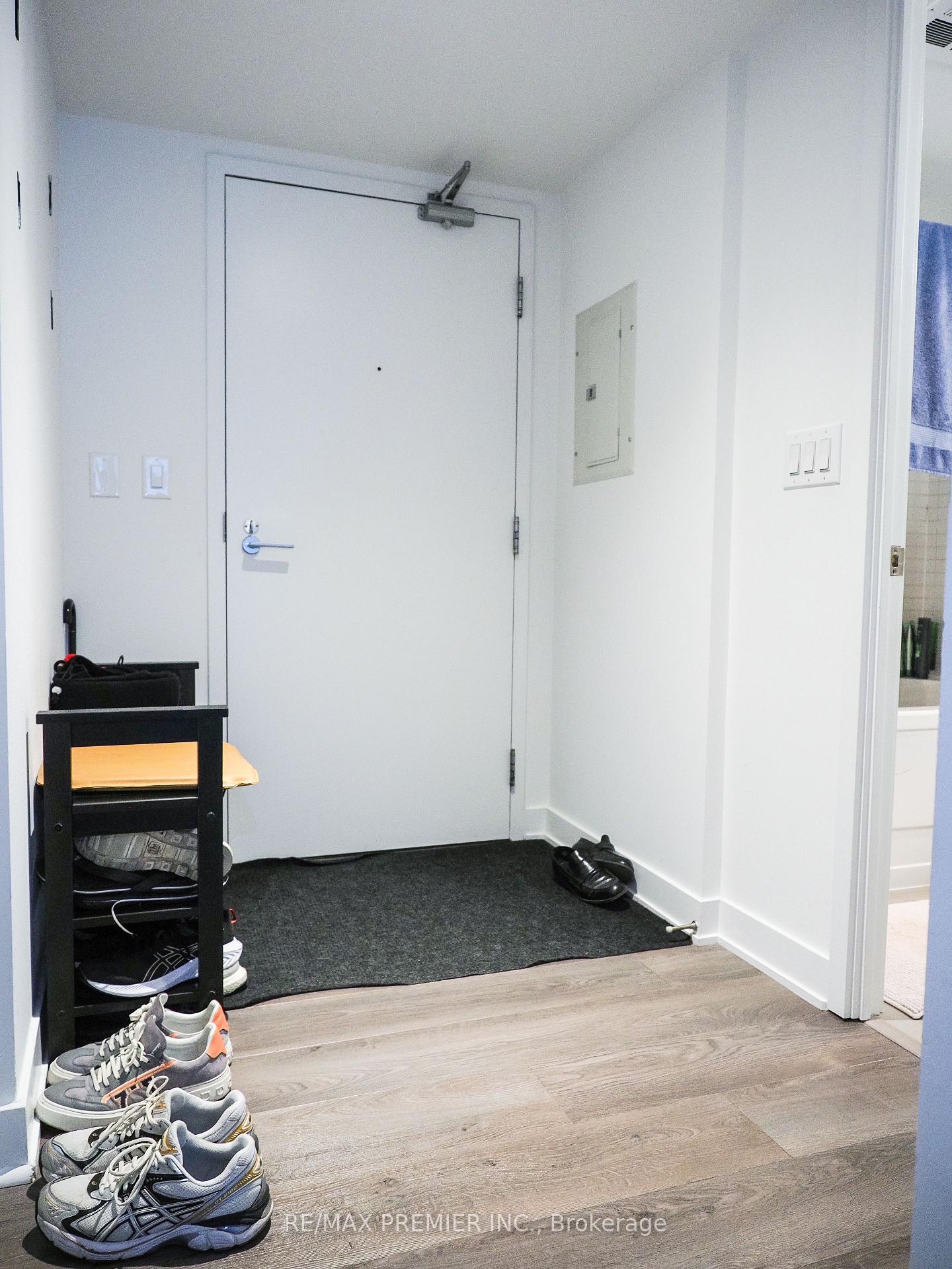 Photo 5 of Unit 508, 110 Charles Street E, Toronto, Church-Yonge Corridor — HOMEH