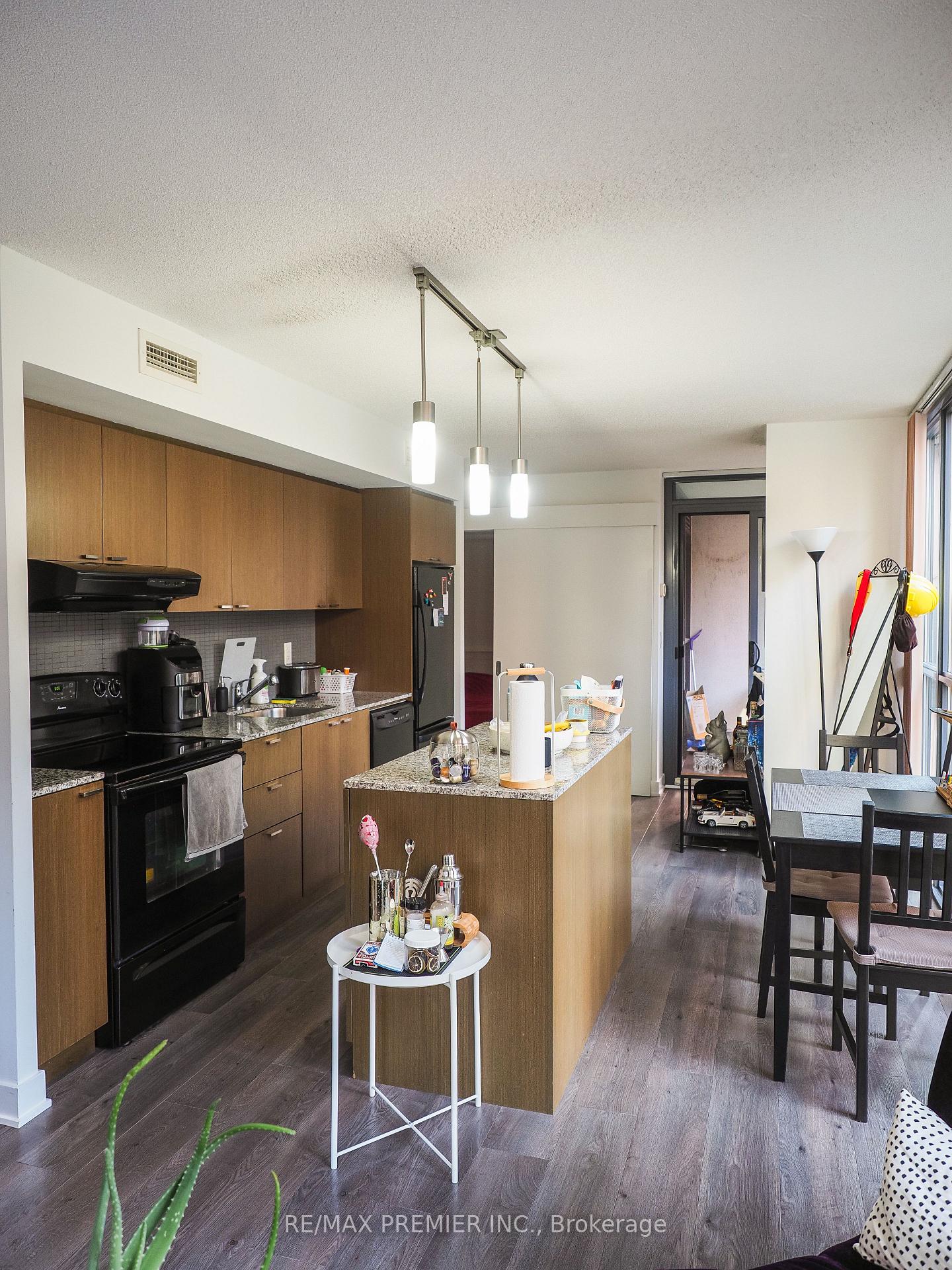 Photo 11 of Unit 508, 110 Charles Street E, Toronto, Church-Yonge Corridor — HOMEH