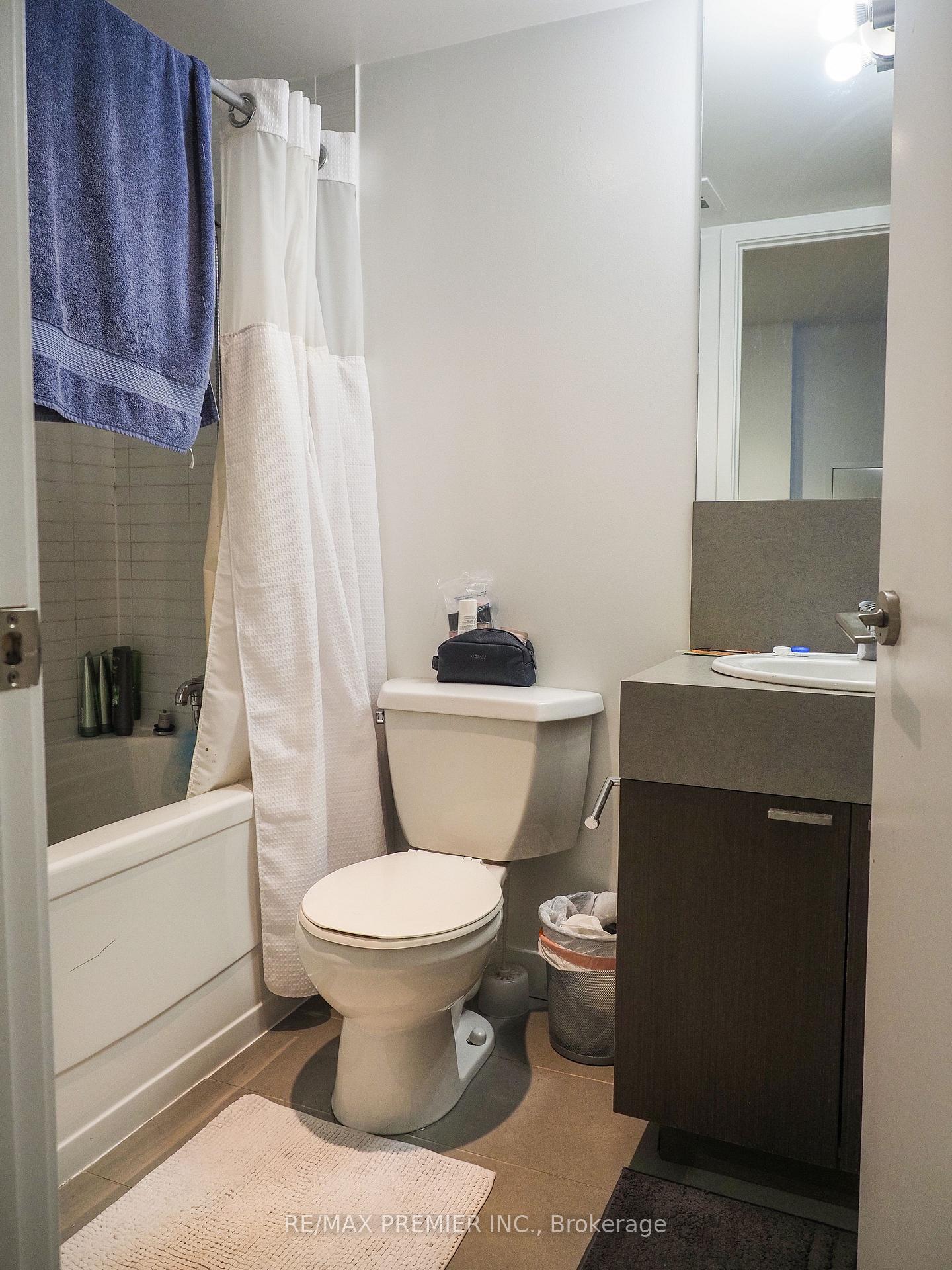 Photo 14 of Unit 508, 110 Charles Street E, Toronto, Church-Yonge Corridor — HOMEH