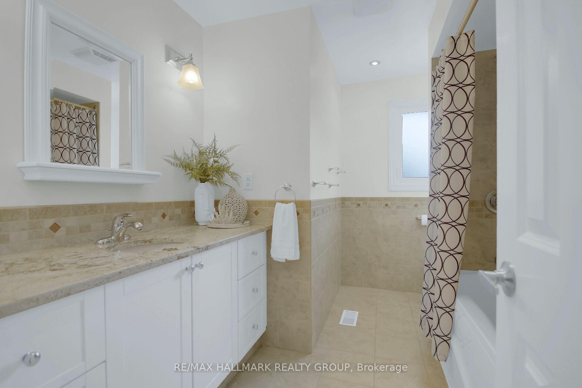 Photo 36 of 51 Charkay Street, Ottawa, Borden Farm/Stewart Farm/Carleton Heights/Parkwood Hills — HOMEH