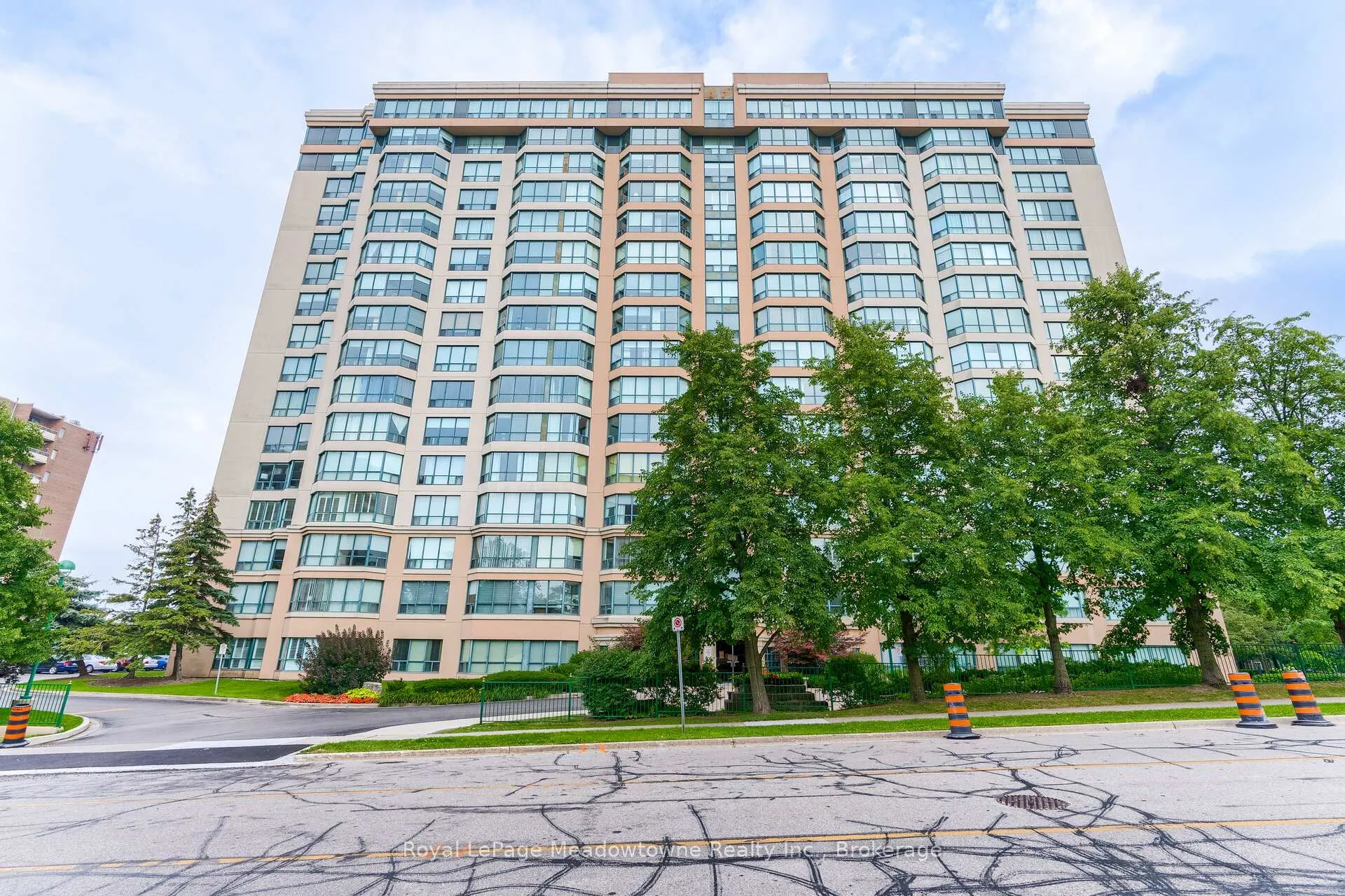 Photo 1 of Unit 1003, 100 Millside Drive, Milton, Old Milton — HOMEH