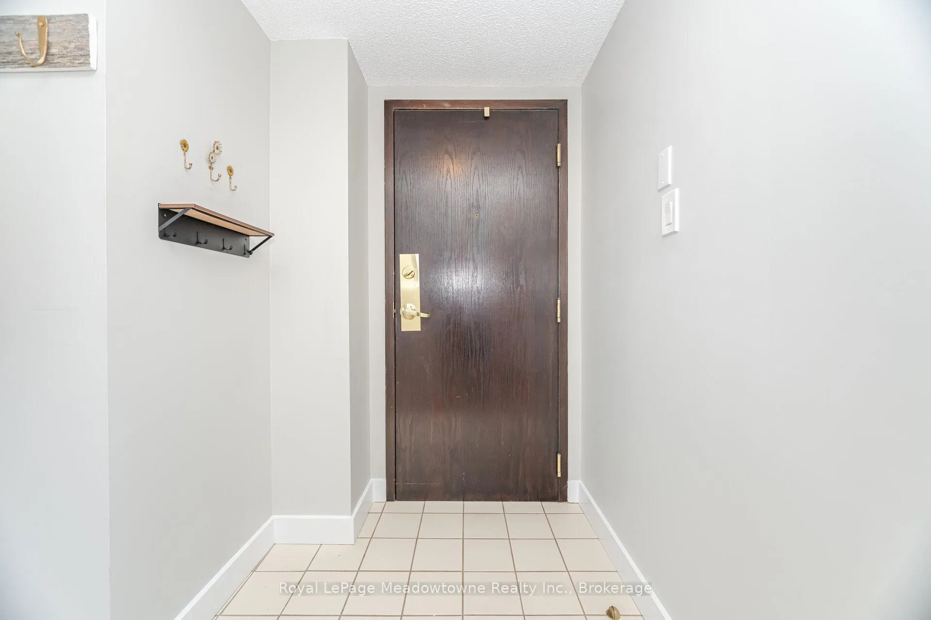 Photo 7 of Unit 1003, 100 Millside Drive, Milton, Old Milton — HOMEH