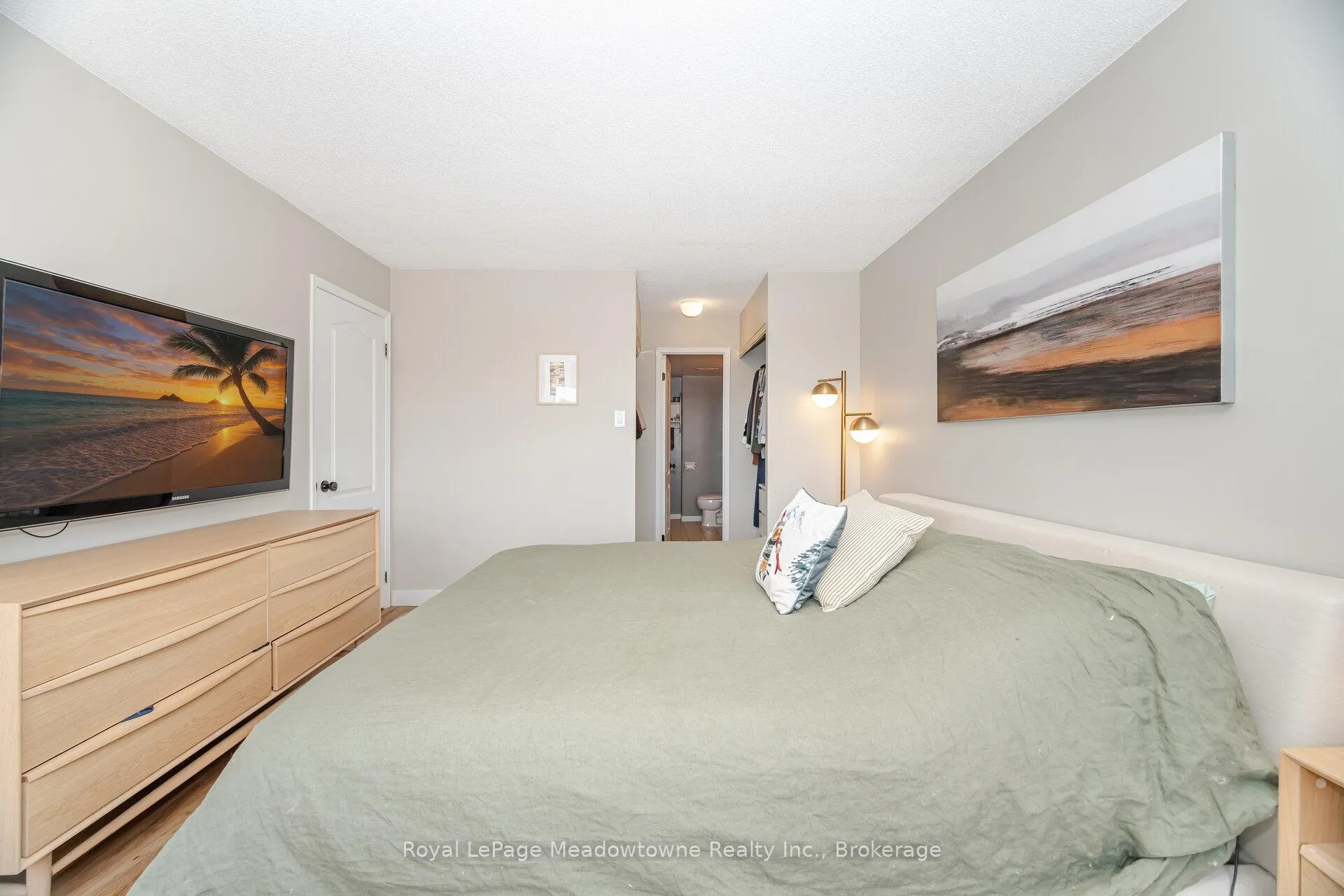 Photo 31 of Unit 1003, 100 Millside Drive, Milton, Old Milton — HOMEH