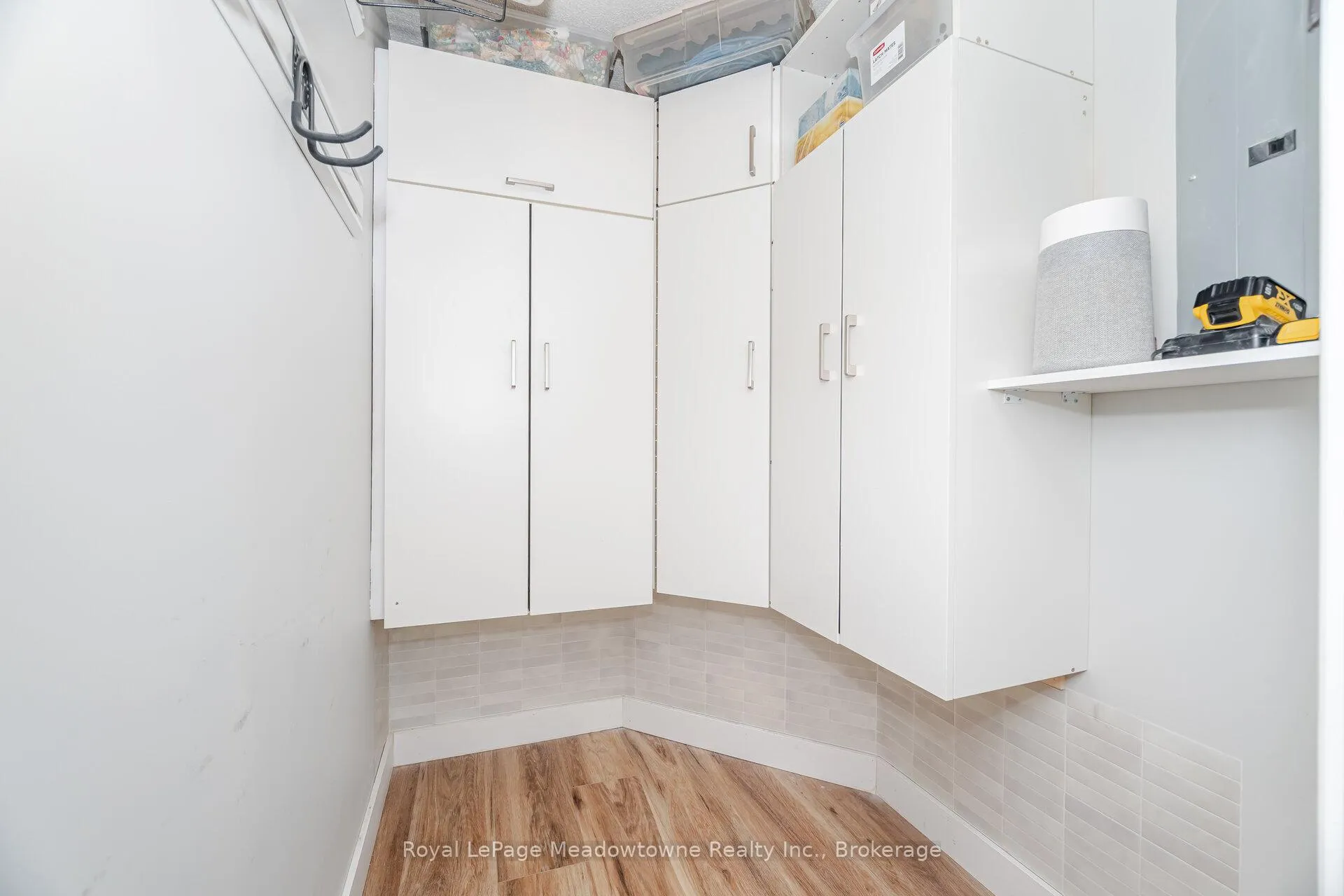 Photo 37 of Unit 1003, 100 Millside Drive, Milton, Old Milton — HOMEH