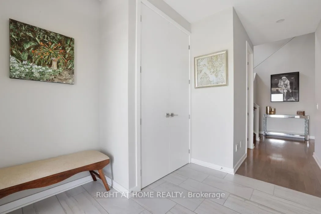 Photo 3 of 159 Rockmelon Street, Ottawa, Riverside South/Gloucester Glen — HOMEH