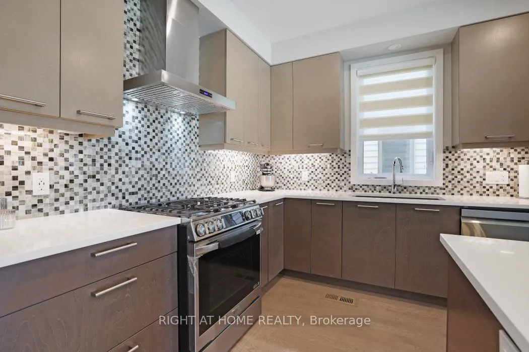 Photo 9 of 159 Rockmelon Street, Ottawa, Riverside South/Gloucester Glen — HOMEH