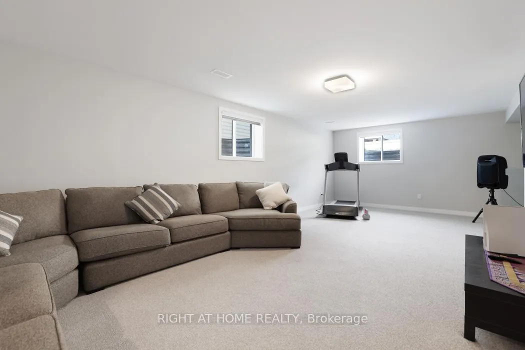 Photo 34 of 159 Rockmelon Street, Ottawa, Riverside South/Gloucester Glen — HOMEH