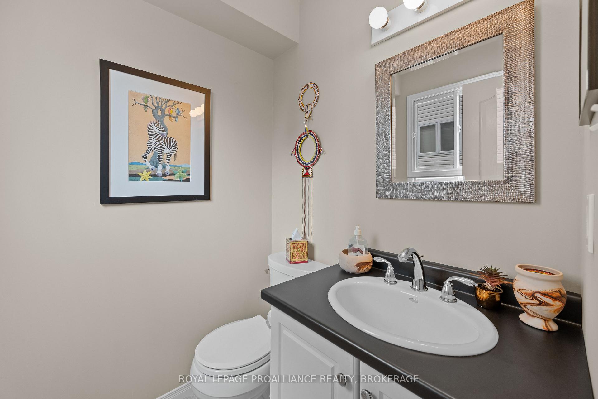 Photo 36 of 605 Arthur Street, Gananoque — HOMEH