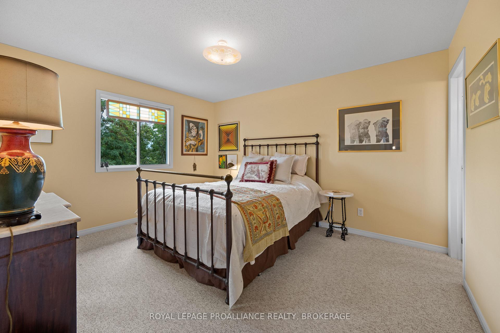Photo 37 of 605 Arthur Street, Gananoque — HOMEH