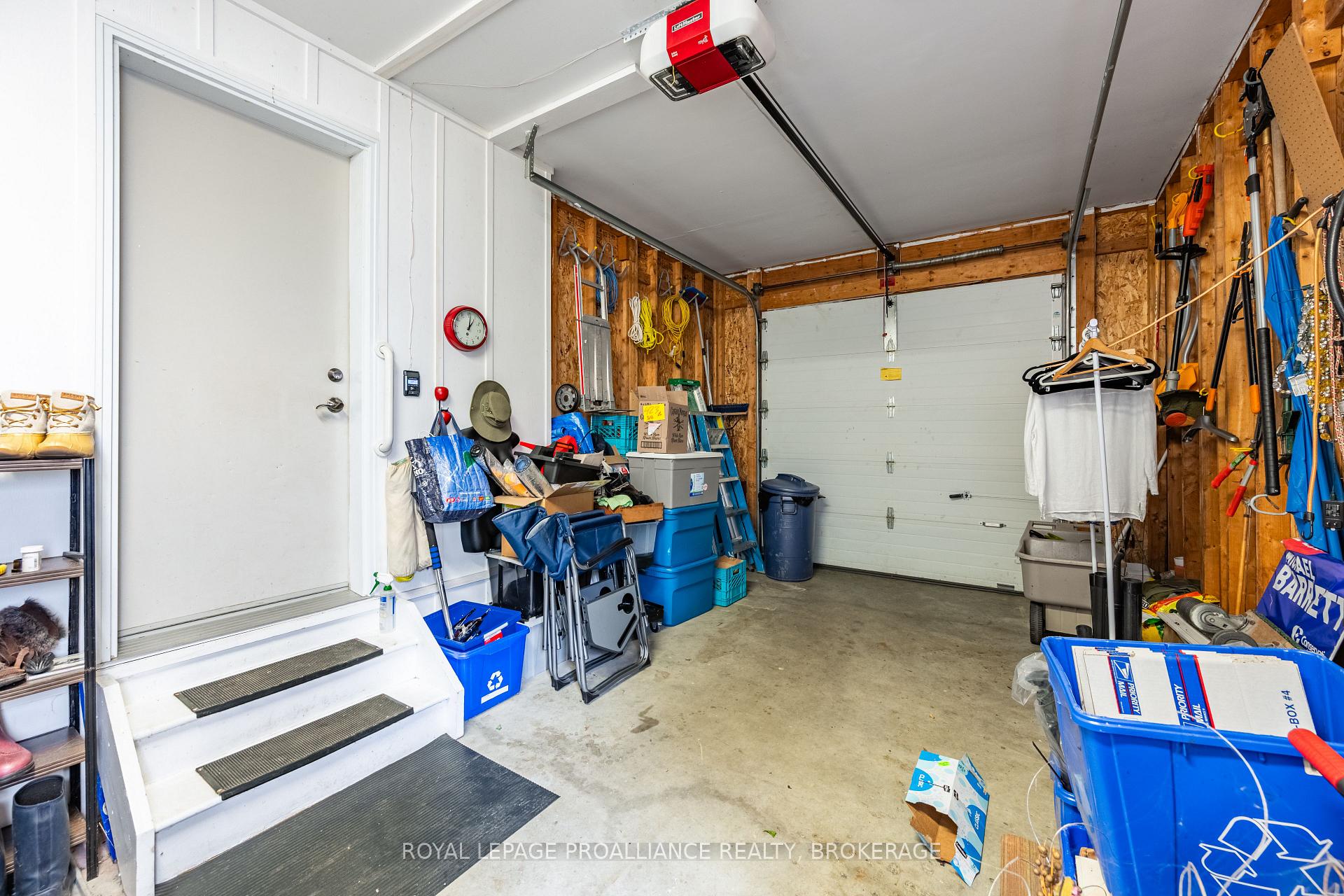 Photo 50 of 605 Arthur Street, Gananoque — HOMEH