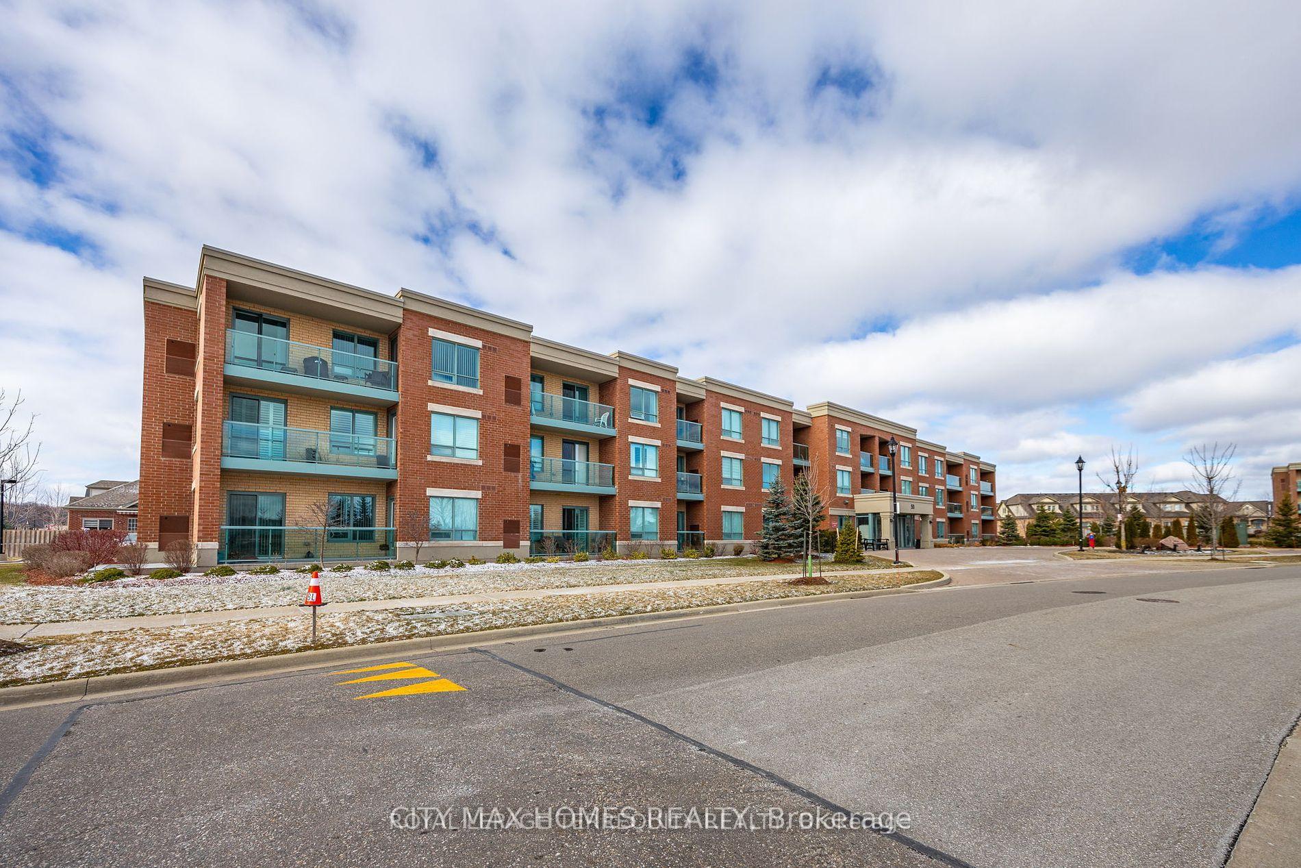 Front of Unit 116, 50 Via Rosedale Way