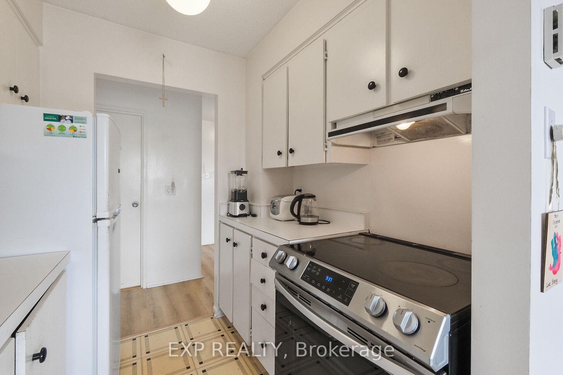 Photo 15 of Unit 305B, 2041 Arrowsmith Drive, Ottawa, Beacon Hill South — HOMEH