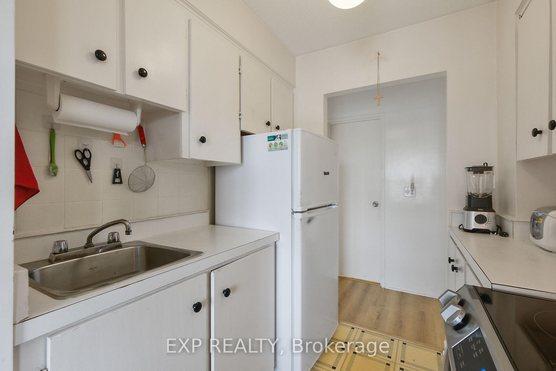 Photo 16 of Unit 305B, 2041 Arrowsmith Drive, Ottawa, Beacon Hill South — HOMEH
