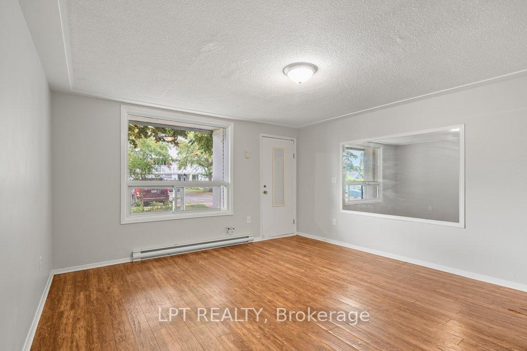 Photo 8 of Unit 30, 4427 Bath Road, Loyalist, Amherstview — HOMEH
