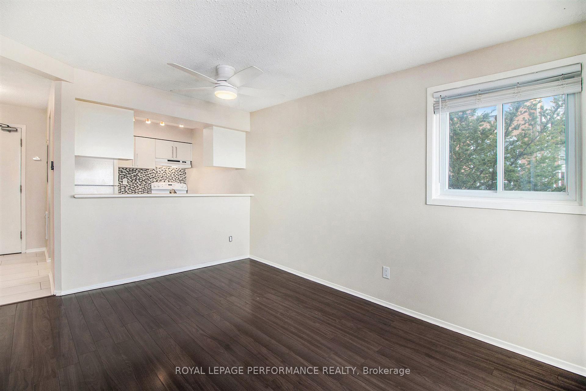 Photo 5 of Unit 208, 345 Centrum Boulevard, Ottawa, Bilberry Creek/Queenswood Heights — HOMEH