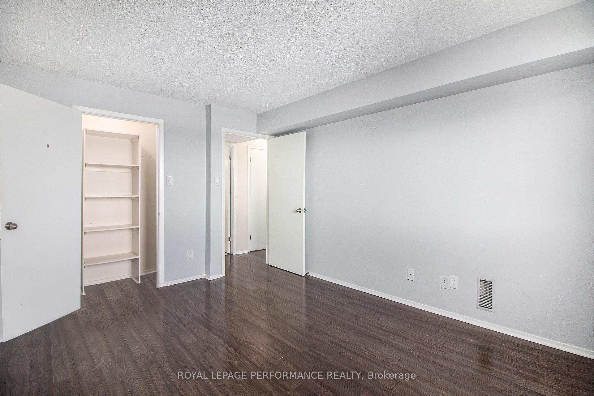 Photo 14 of Unit 208, 345 Centrum Boulevard, Ottawa, Bilberry Creek/Queenswood Heights — HOMEH