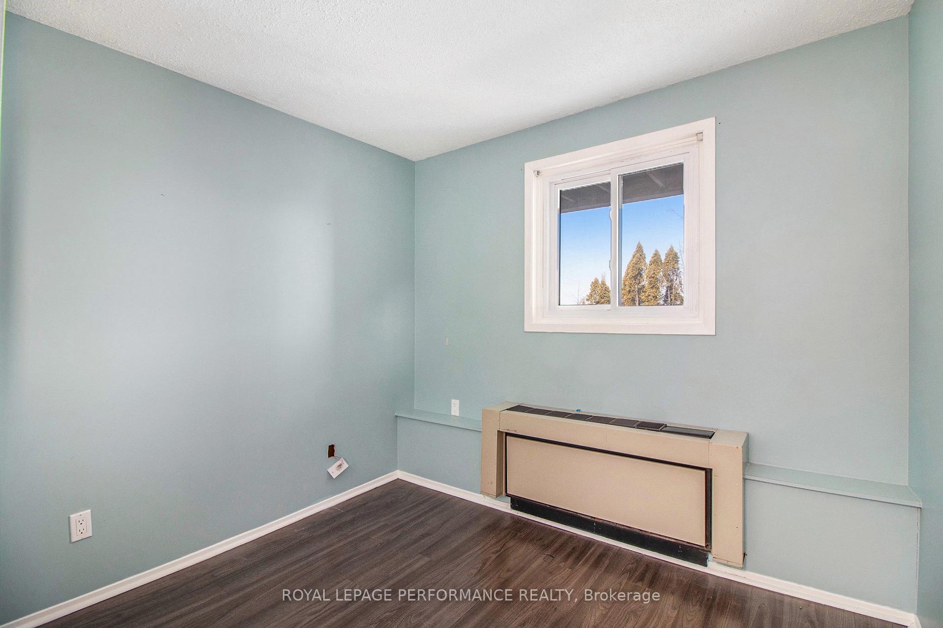 Photo 15 of Unit 208, 345 Centrum Boulevard, Ottawa, Bilberry Creek/Queenswood Heights — HOMEH