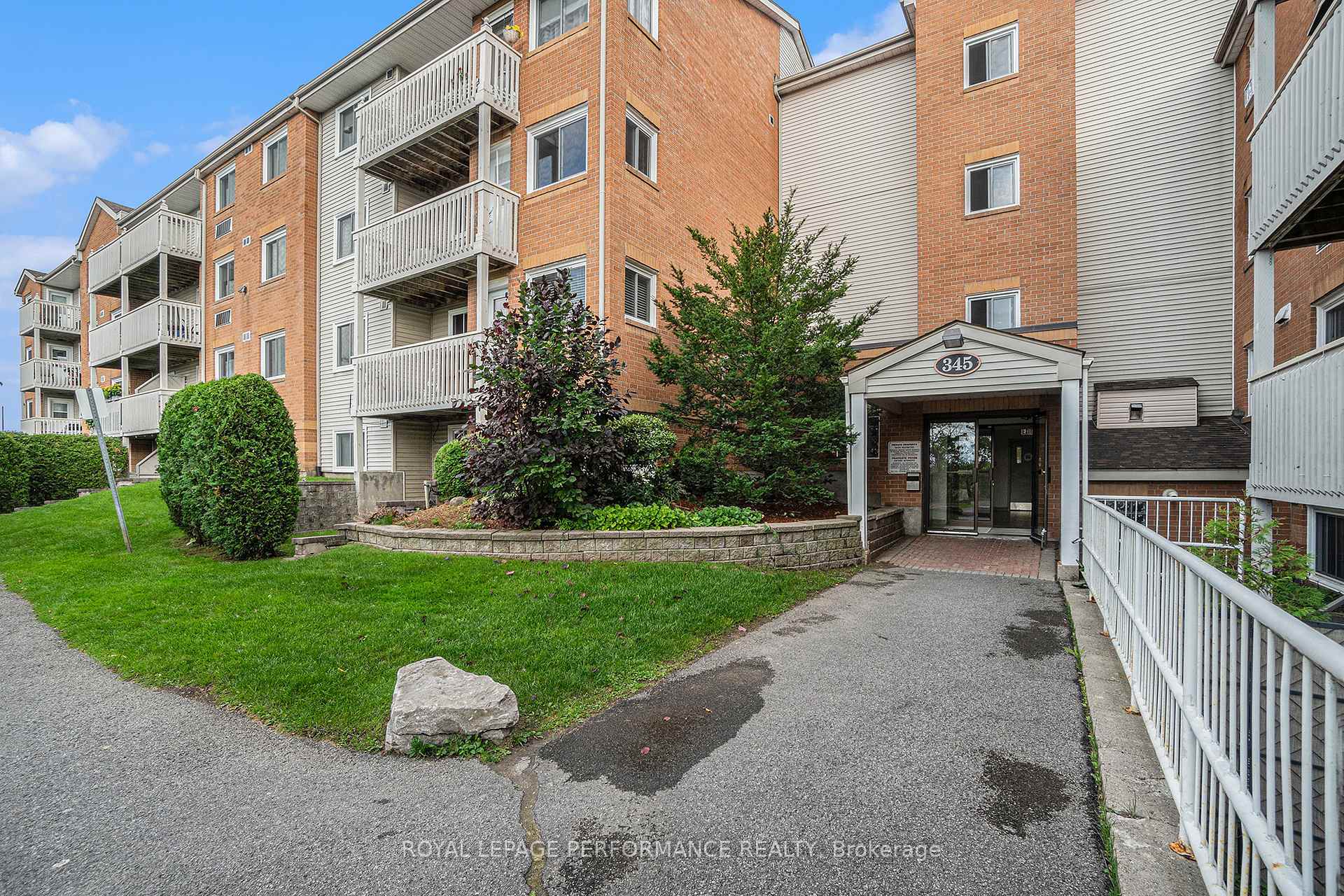Photo 26 of Unit 208, 345 Centrum Boulevard, Ottawa, Bilberry Creek/Queenswood Heights — HOMEH