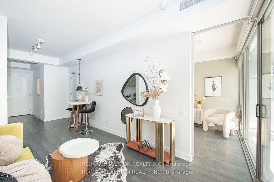 Photo 15 of Unit 606, 50 Charles Street E, Toronto, Church-Yonge Corridor — HOMEH